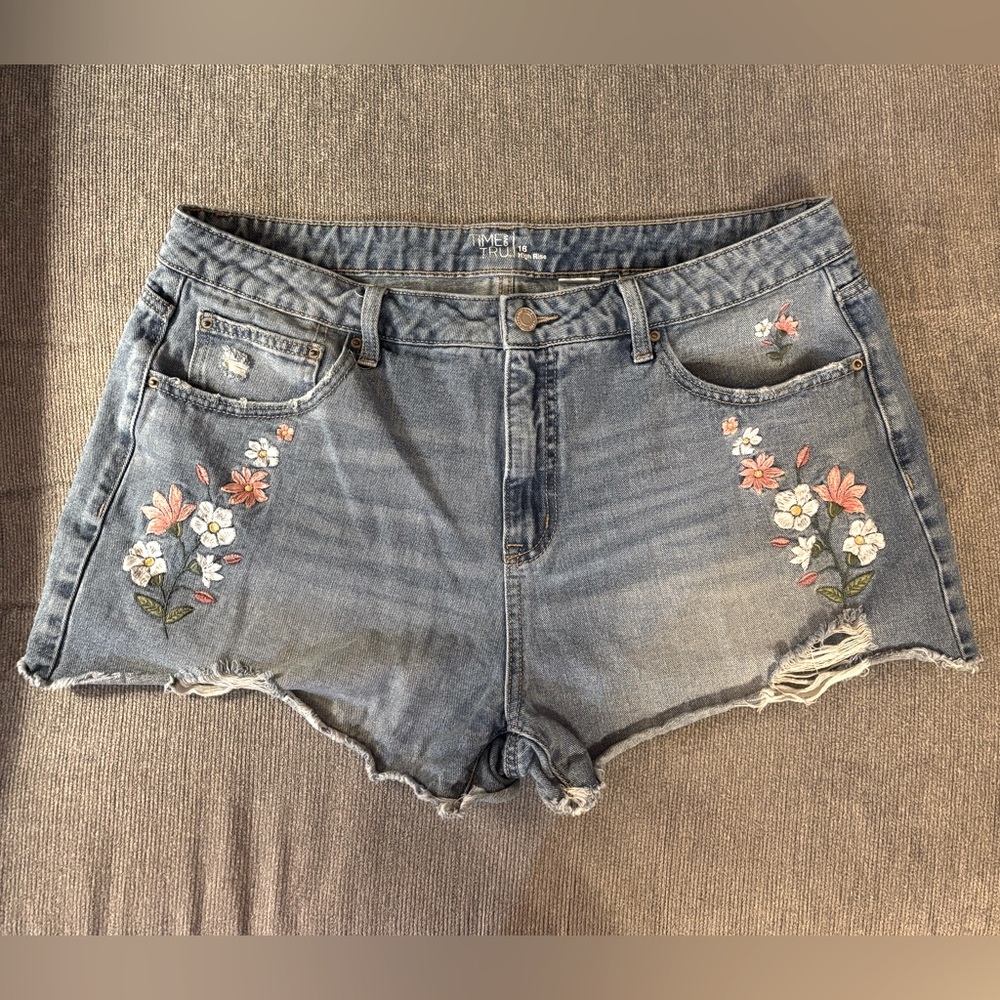 Time and Tru Floral Embroidered Distressed Shorts